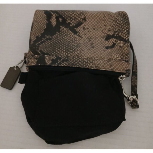 Coach Leather Snakeskin Design Wristlet Logo Bag Purse - Picture 9 of 12